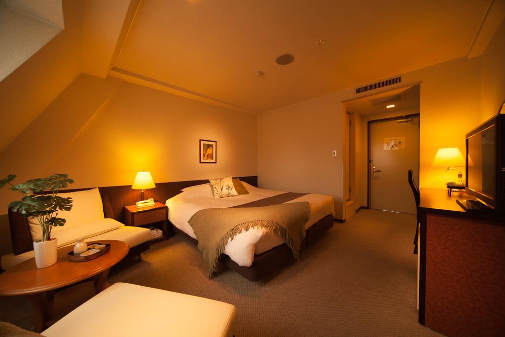 Hakuba Springs Hotel Buitenkant foto