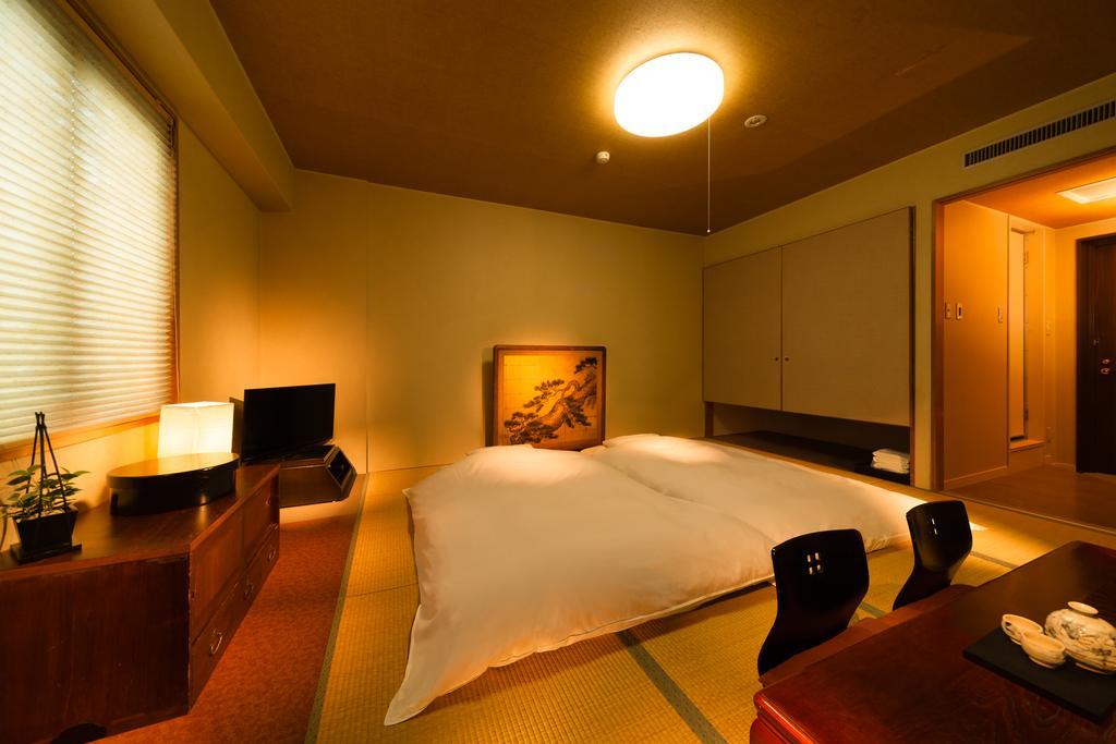 Hakuba Springs Hotel Buitenkant foto