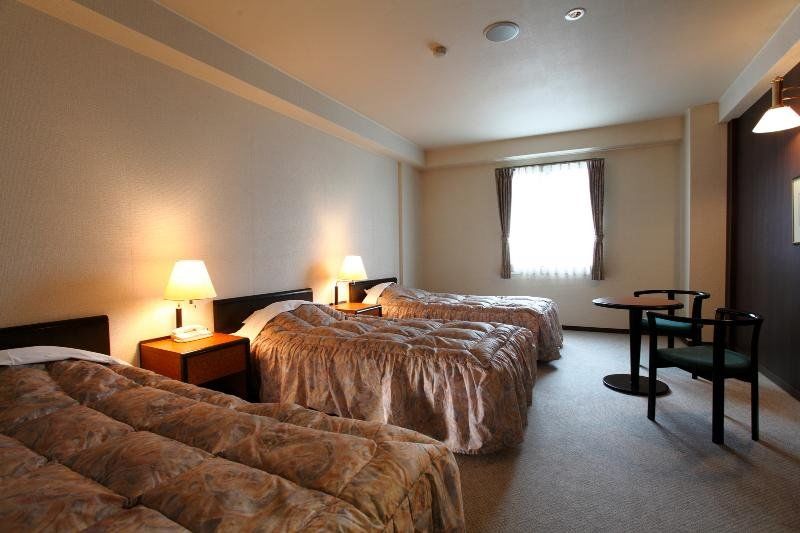 Hakuba Springs Hotel Buitenkant foto